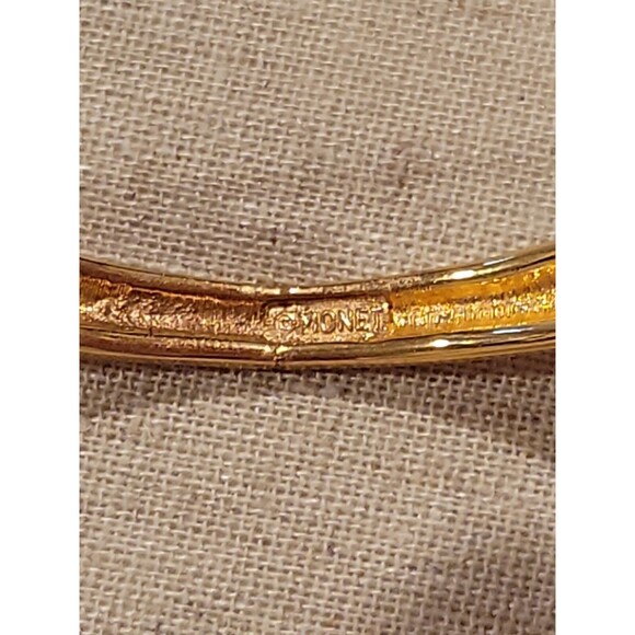 Vintage Classic Monet Goldtone Cream Knot Enameled Cuff Bangle Bracelet Signed - Picture 9 of 12